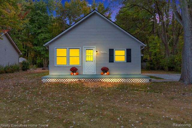 3932 Parker Road, Fort Gratiot, MI 48059