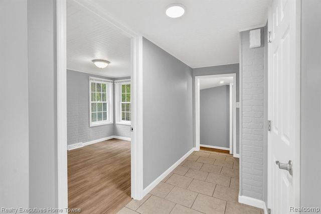 3932 Parker Road, Fort Gratiot, MI 48059