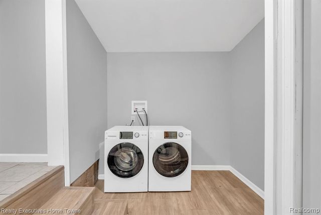 3932 Parker Road, Fort Gratiot, MI 48059