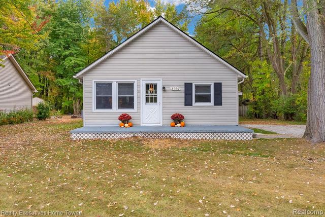 3932 Parker Road, Fort Gratiot, MI 48059