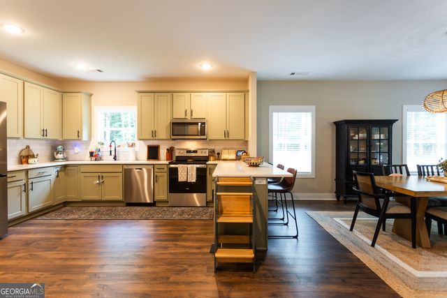 970 Jackson Lake Road, Mansfield, GA 30055