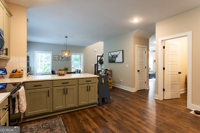 970 Jackson Lake Road, Mansfield, GA 30055