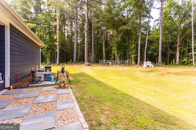 970 Jackson Lake Road, Mansfield, GA 30055