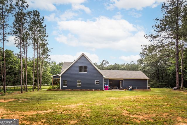 970 Jackson Lake Road, Mansfield, GA 30055