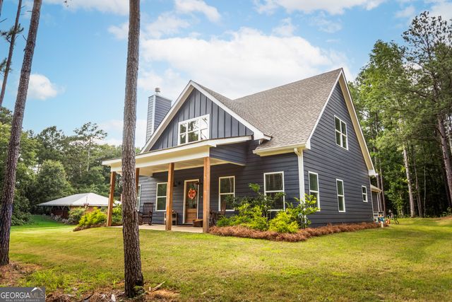 970 Jackson Lake Road, Mansfield, GA 30055