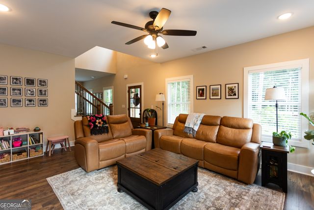 970 Jackson Lake Road, Mansfield, GA 30055