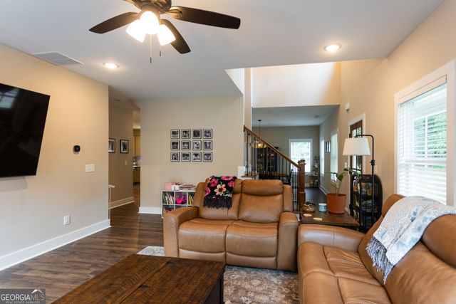 970 Jackson Lake Road, Mansfield, GA 30055