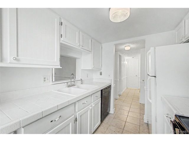 3872 S Fraser St O-O11, Aurora, CO 80014