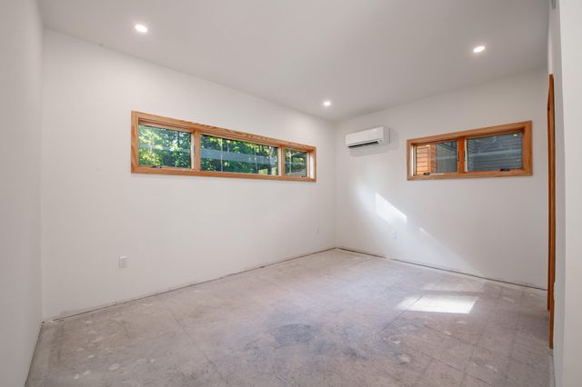 28 Bowman Lane, Unit 6, Wilmington, NY 12997