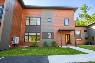 28 Bowman Lane, Unit 6, Wilmington, NY 12997