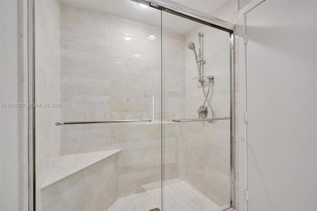 17301 Biscayne Boulevard 708, North Miami Beach, FL 33160
