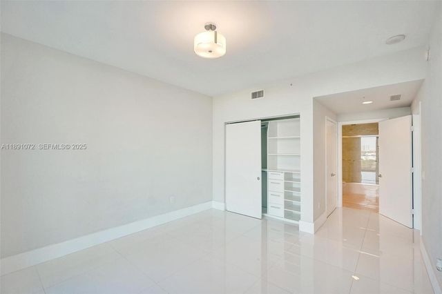 17301 Biscayne Boulevard 708, North Miami Beach, FL 33160