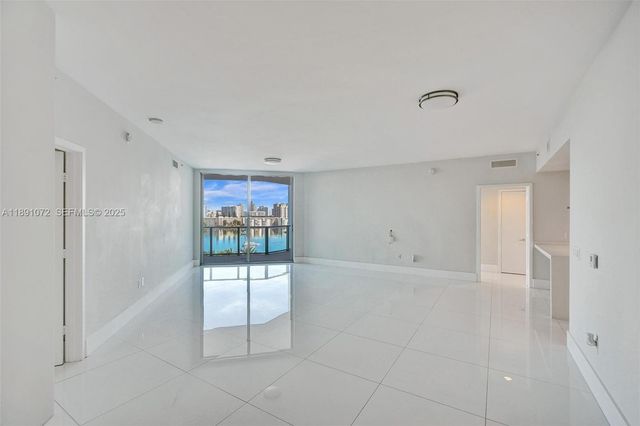 17301 Biscayne Boulevard 708, North Miami Beach, FL 33160
