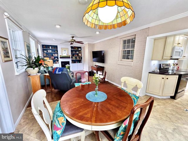 310 BUTLER RD, Springfield, PA 19064