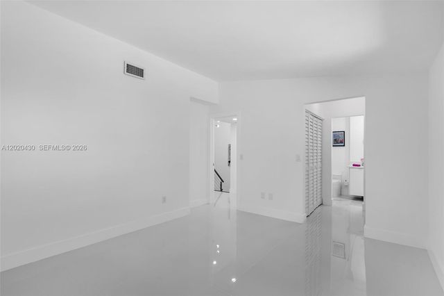 3843 Alcantara Ave 76B, Doral, FL 33178