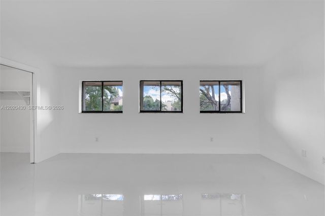 3843 Alcantara Ave 76B, Doral, FL 33178