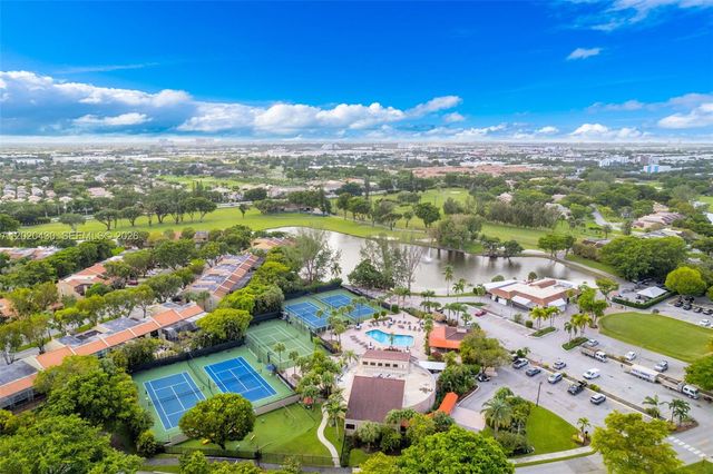 3843 Alcantara Ave 76B, Doral, FL 33178