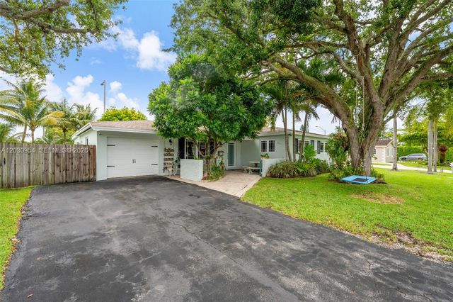 10421 SW 107th Street, Miami, FL 33176