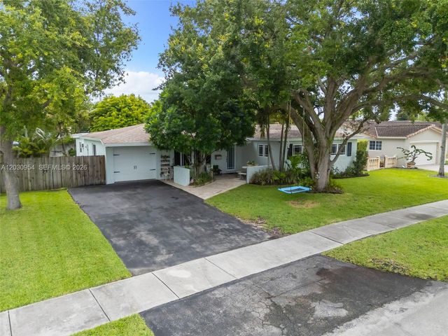 10421 SW 107th Street, Miami, FL 33176