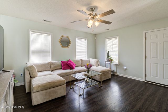 330 Virginia Avenue, Wilmington, NC 28401