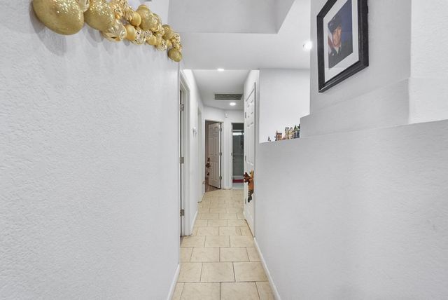 3513 Havenwood Way, Ceres, CA 95307