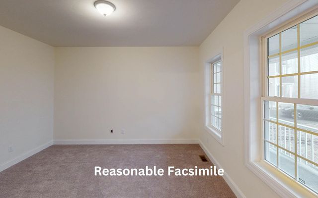 82 Lantern Drive, Sandown, NH 03873