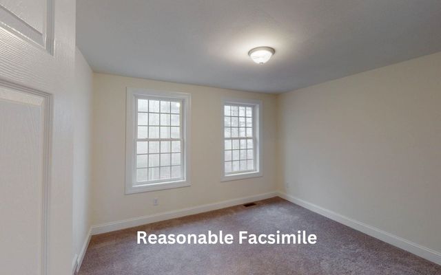 82 Lantern Drive, Sandown, NH 03873