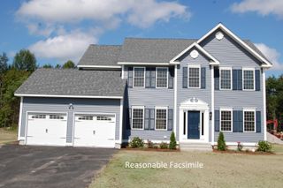 82 Lantern Drive, Sandown, NH 03873