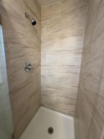 9915 Parkvale Drive, Houston, TX 77099