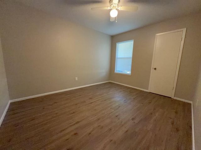 9915 Parkvale Drive, Houston, TX 77099