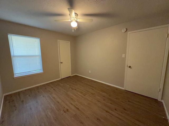 9915 Parkvale Drive, Houston, TX 77099