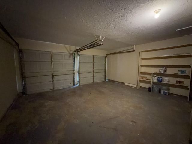 9915 Parkvale Drive, Houston, TX 77099