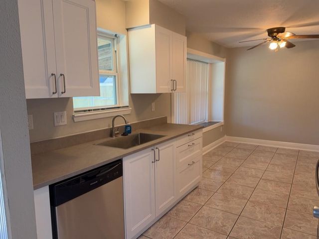 9915 Parkvale Drive, Houston, TX 77099