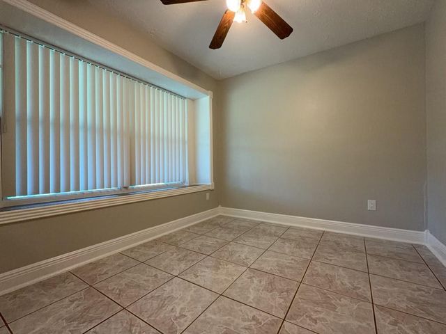 9915 Parkvale Drive, Houston, TX 77099