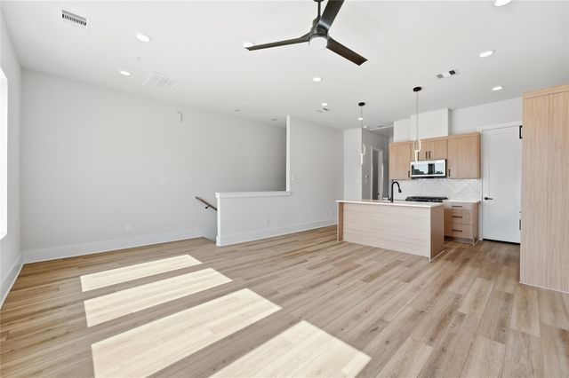 5315-5313 Jesselton Lane, Houston, TX 77091