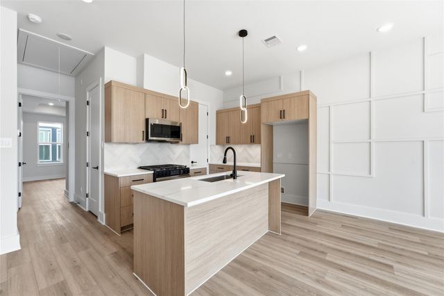 5315-5313 Jesselton Lane, Houston, TX 77091