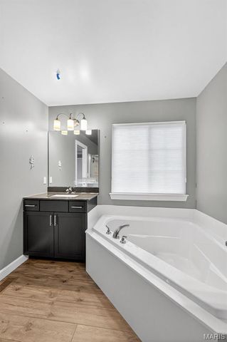 717 Ramblewood Circle, Wentzville, MO 63385