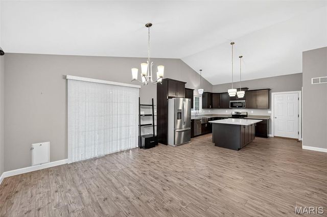 717 Ramblewood Circle, Wentzville, MO 63385