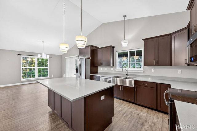 717 Ramblewood Circle, Wentzville, MO 63385