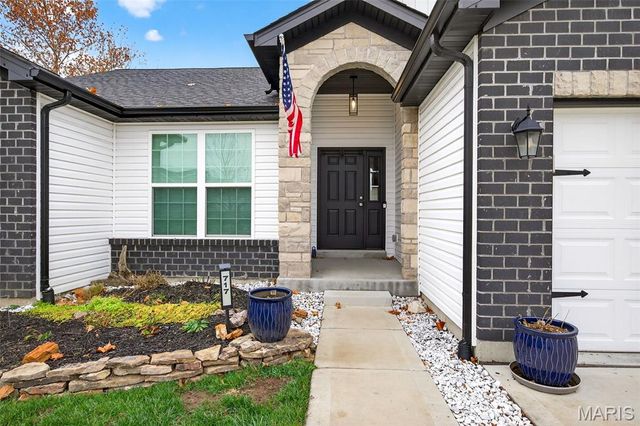 717 Ramblewood Circle, Wentzville, MO 63385