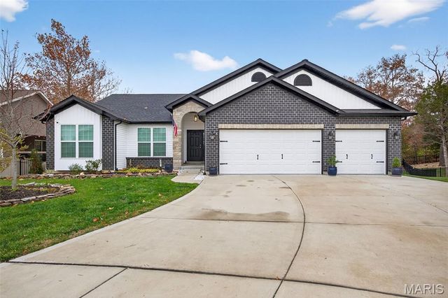 717 Ramblewood Circle, Wentzville, MO 63385