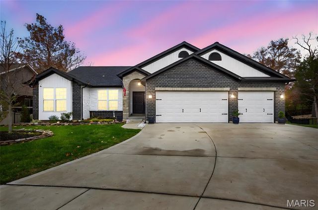 717 Ramblewood Circle, Wentzville, MO 63385