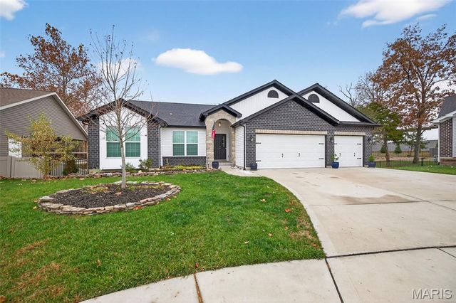 717 Ramblewood Circle, Wentzville, MO 63385
