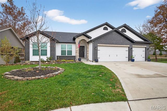 717 Ramblewood Circle, Wentzville, MO 63385