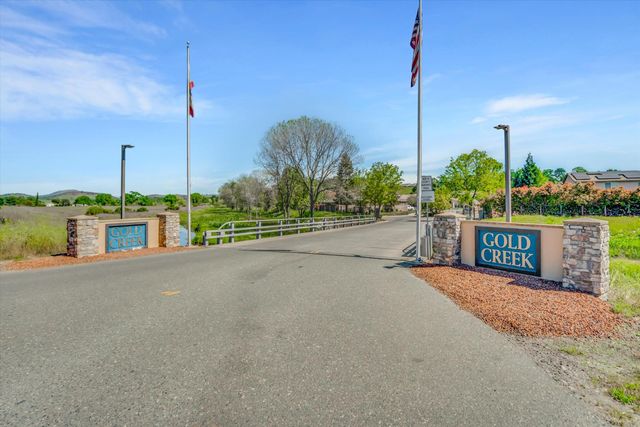 109 Gold Dust Dr, Valley Springs, CA 95252