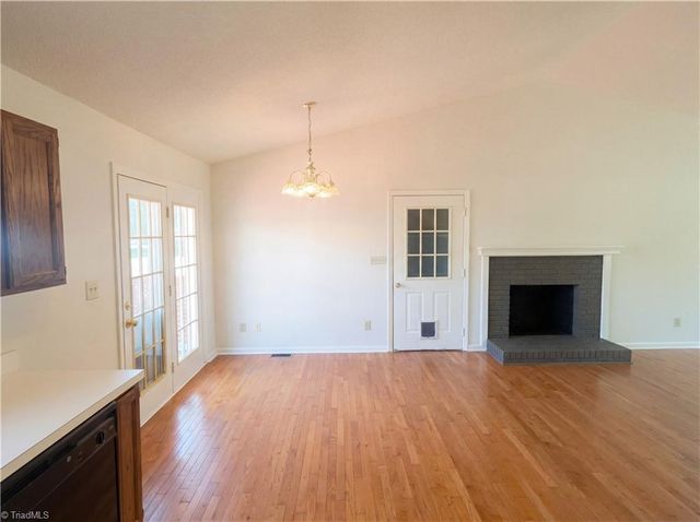 8301 Knight Village Circle, Stokesdale, NC 27357