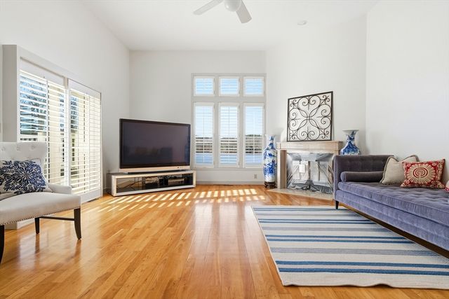 55 Hillcrest Rd, Weston, MA 02493