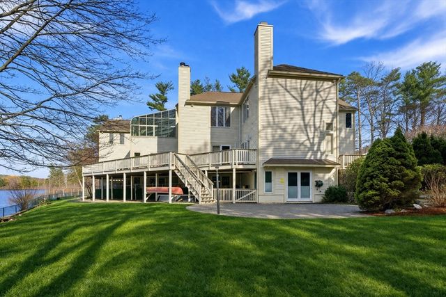 55 Hillcrest Rd, Weston, MA 02493