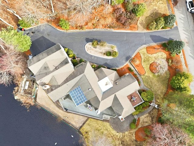 55 Hillcrest Rd, Weston, MA 02493