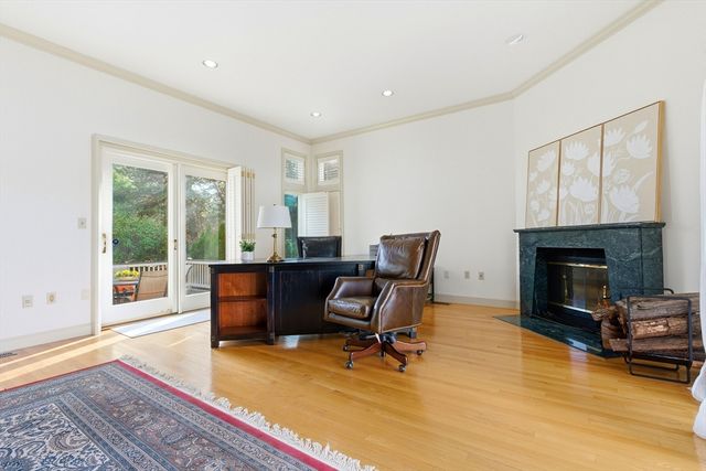 55 Hillcrest Rd, Weston, MA 02493